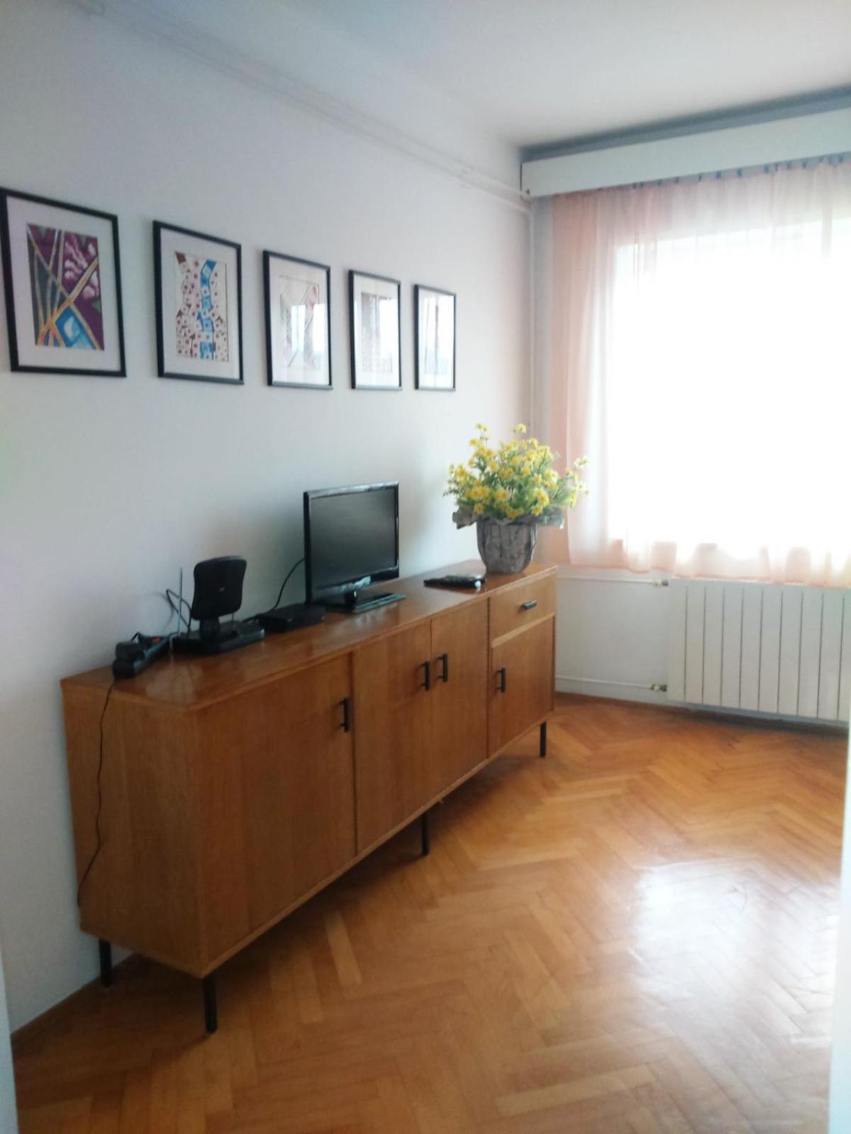 Apartment Silva 1133 Pola Esterno foto