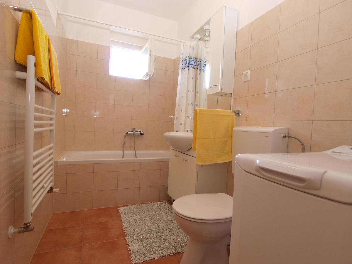 Apartment Silva 1133 Pola Esterno foto